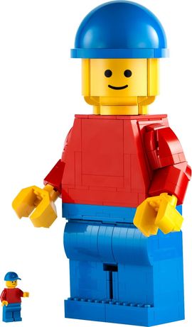 LEGO Creator 40649: Up-Scaled LEGO Minifigure