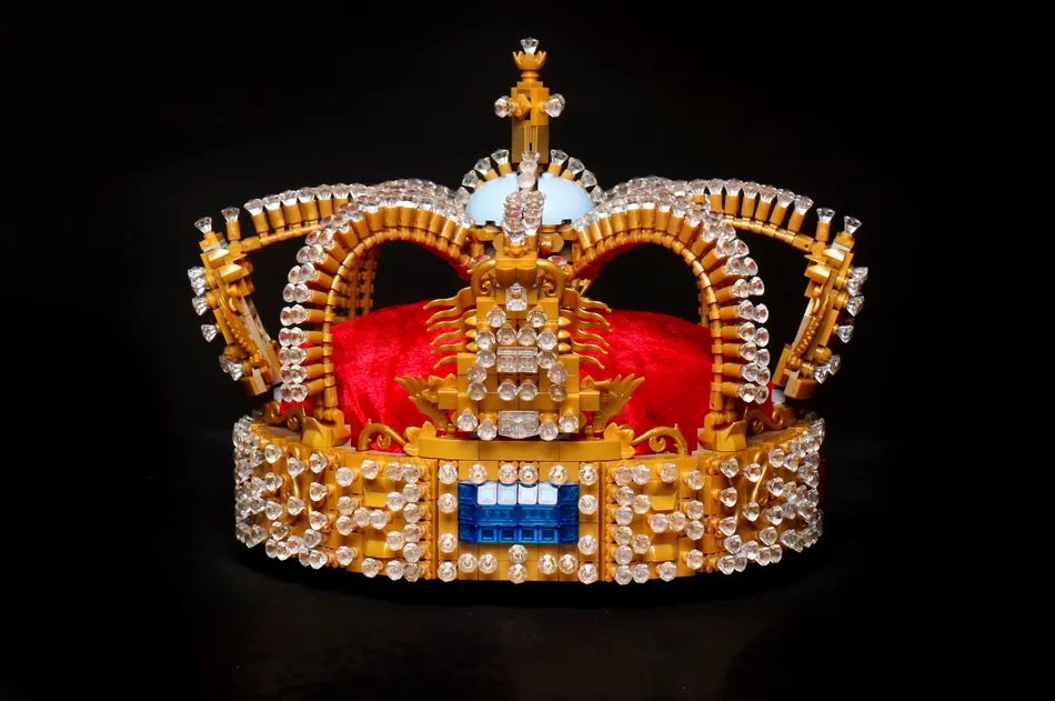 The Crown – A Piece of History